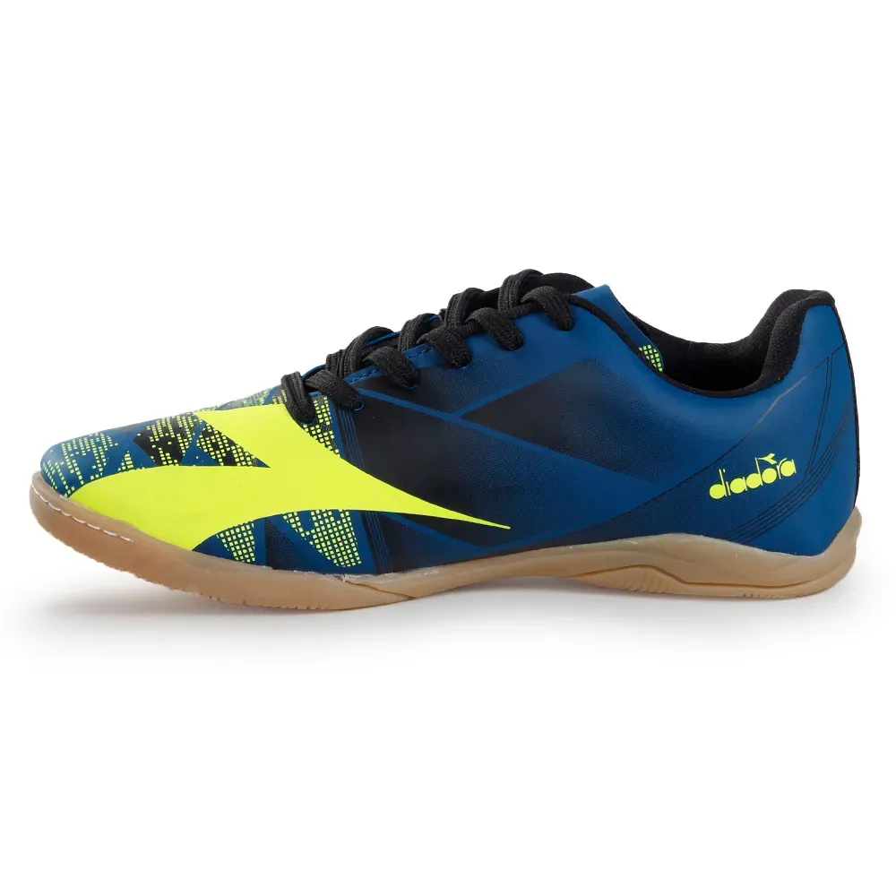 Chuteira futsal Diadora Squadra II masculina azul vista lateral esquerda com logo amarelo neon e cadarço preto